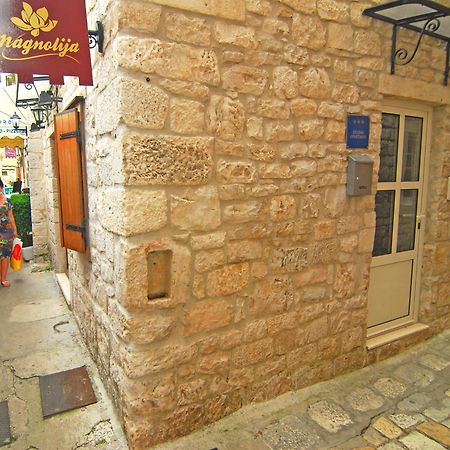 Studios Magnolia Trogir Exterior photo