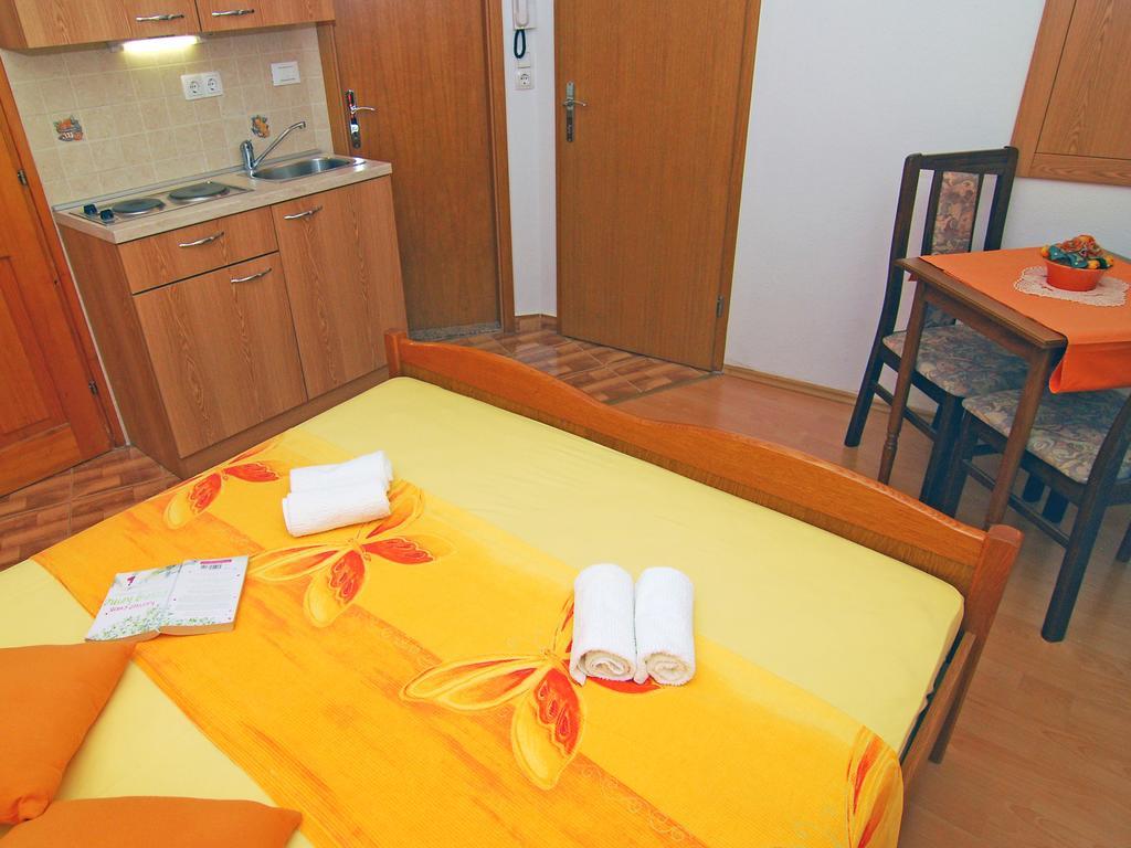 Studios Magnolia Trogir Room photo